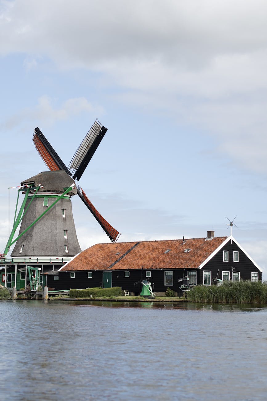 A Prayer for God’s Blessings on Families, Nations, and the World, Day 253, Netherlands